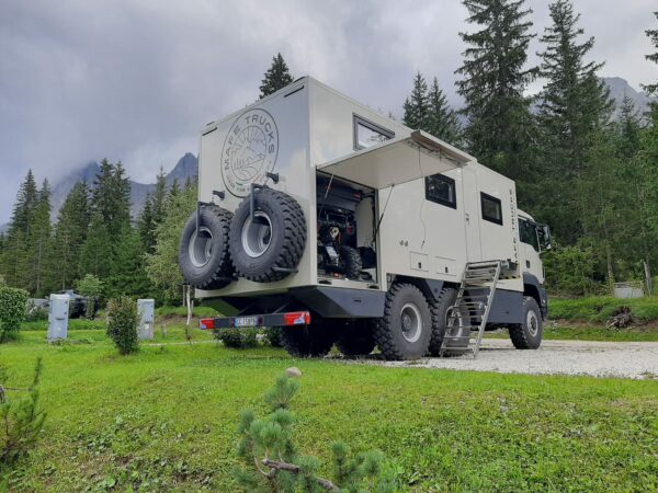 MAFE TRUCKS
