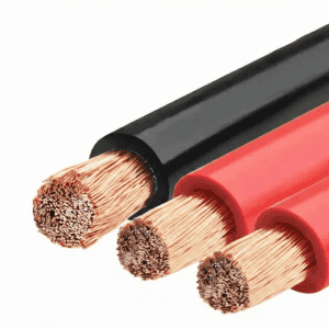 Cavo elettrico rosso e nero in rame multifilare con guaina, sezione del conduttore a vista.