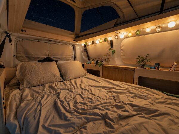 Letto inferiore del Ventje T7 preparato, con il tetto aperto sopra